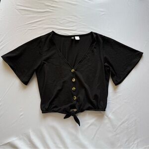 H&M Black V-Neck Tie-Front Crop Top